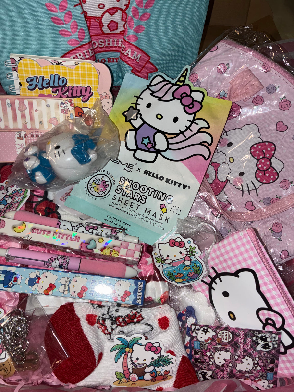 Hello Kitty Gift Box