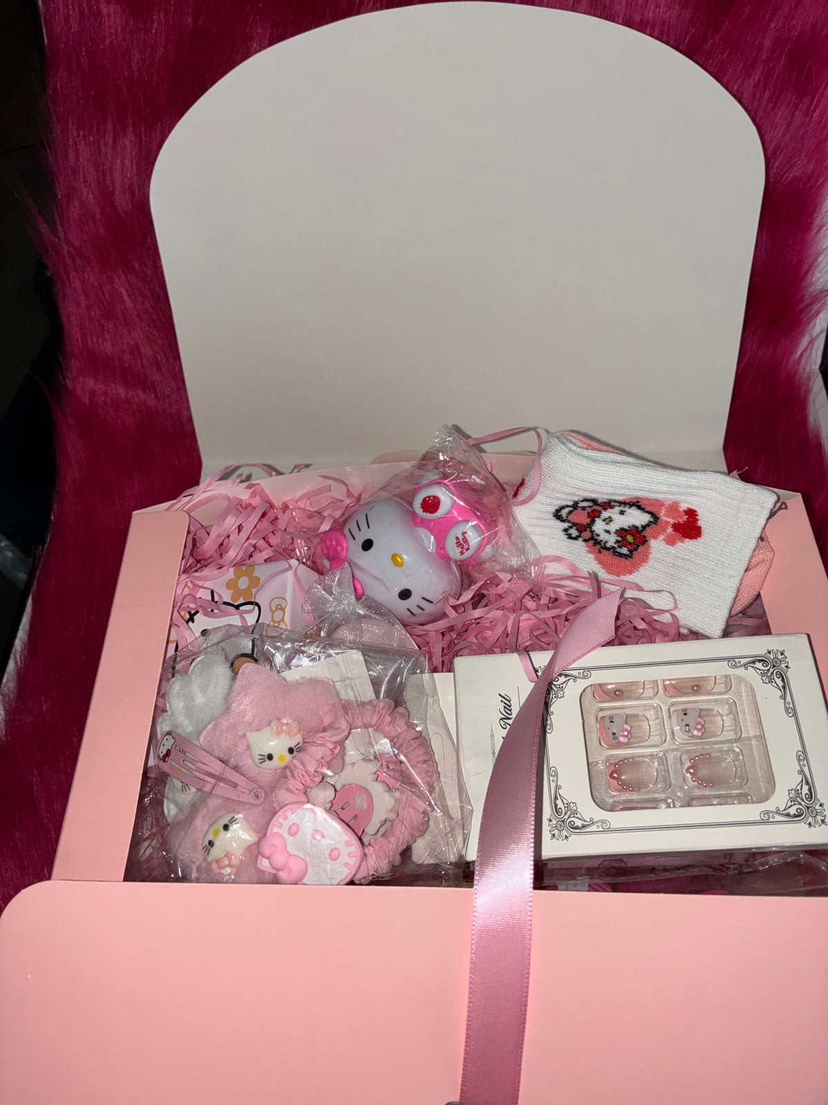 Hello Kitty Gift Box