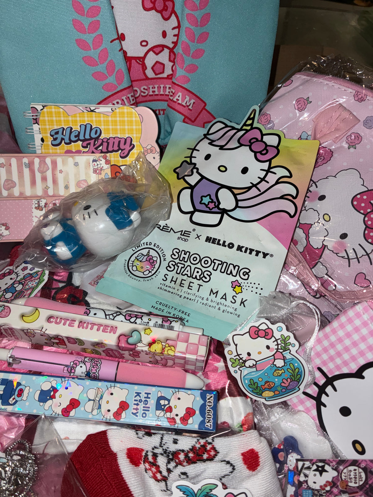 Hello Kitty Gift Box